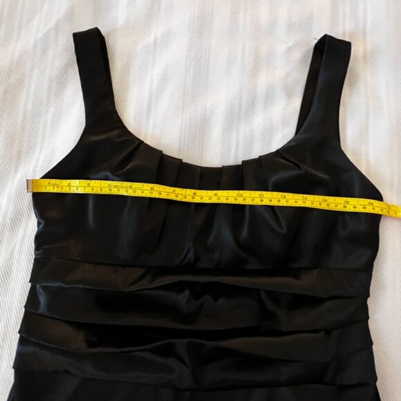 Collection Dressbarn,Black Satin Dress Sleeveless Size 10P (add sequins,lace ) - Picture 4 of 8